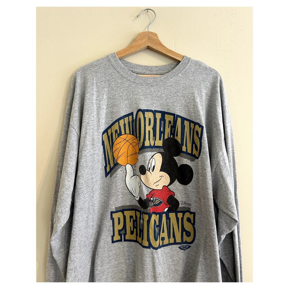 Disney x Junk Food Mickey Mouse New Orleans Pelicans Long-sleeve Tshirt Men's XL